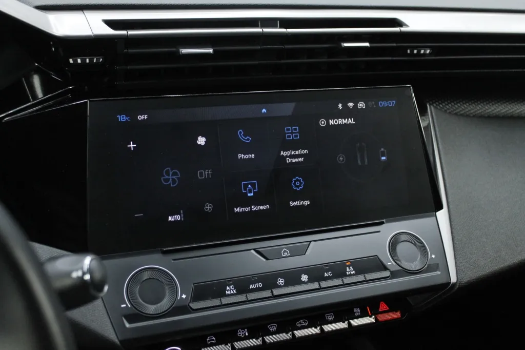 Peugeot e-308 SW