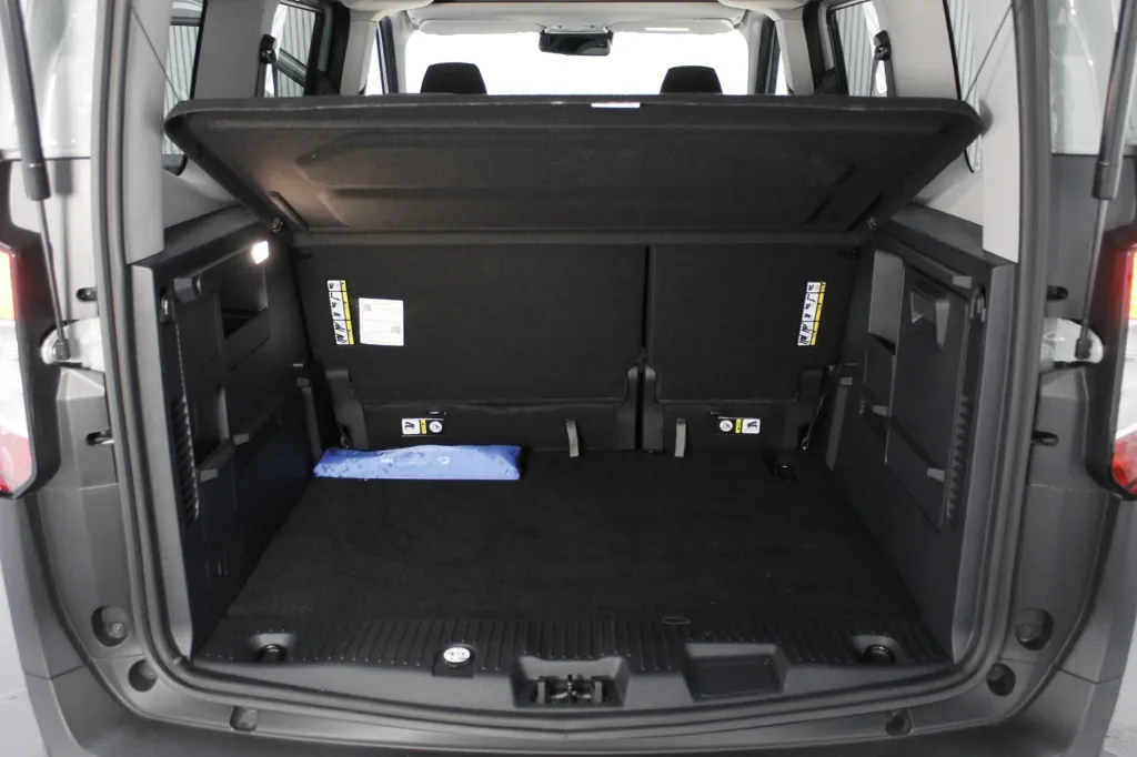 Ford Tourneo