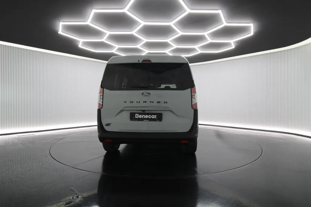 Ford Tourneo