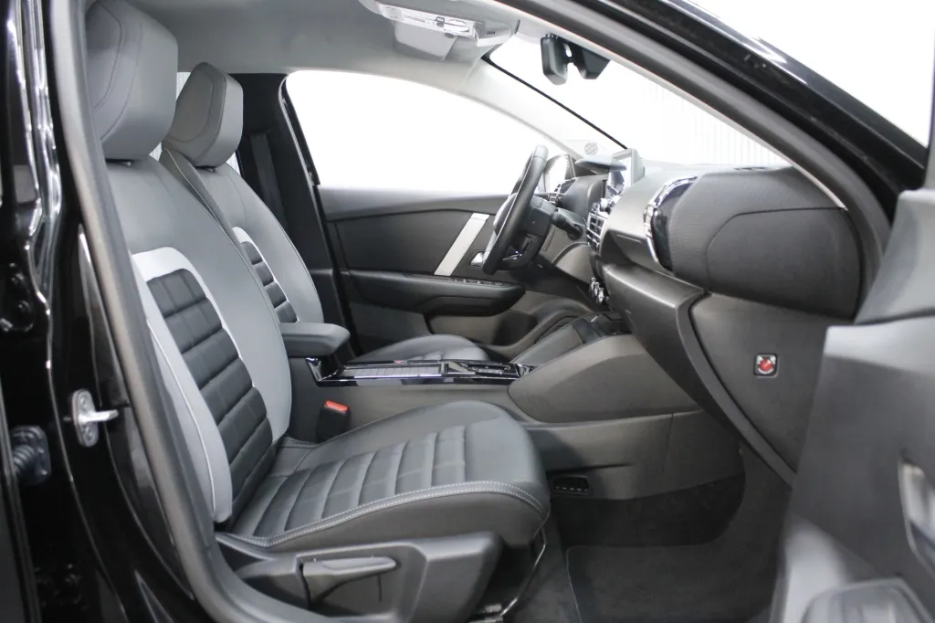 Citroen e-C4X