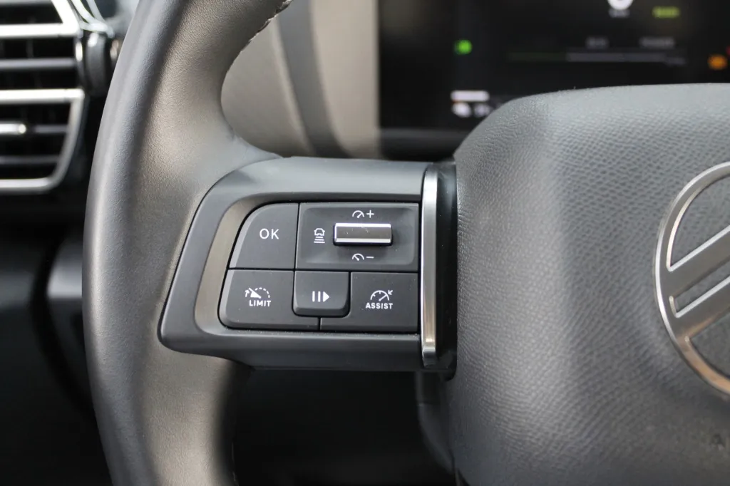 Citroen e-C4X