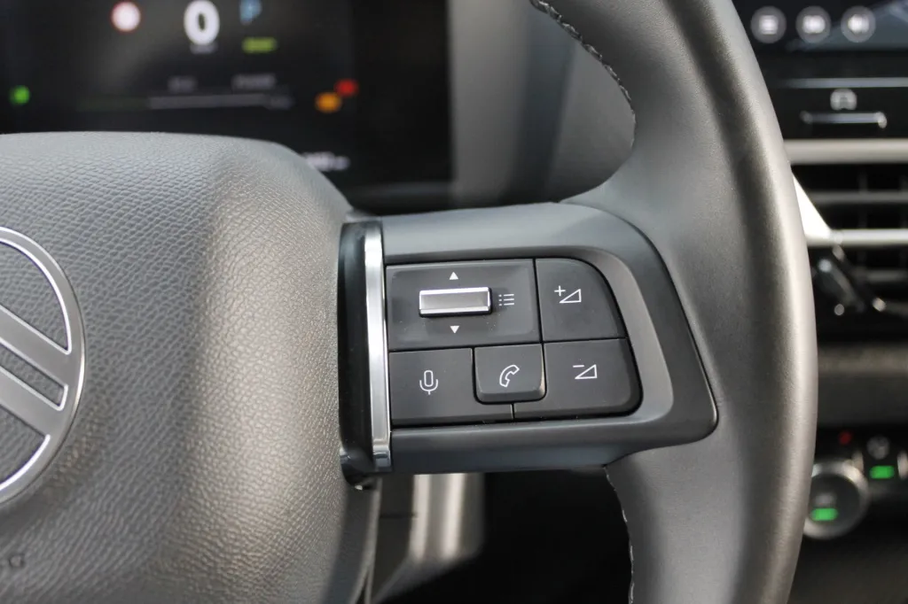 Citroen e-C4X