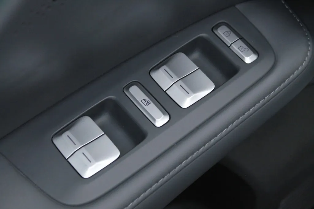 XPENG G6