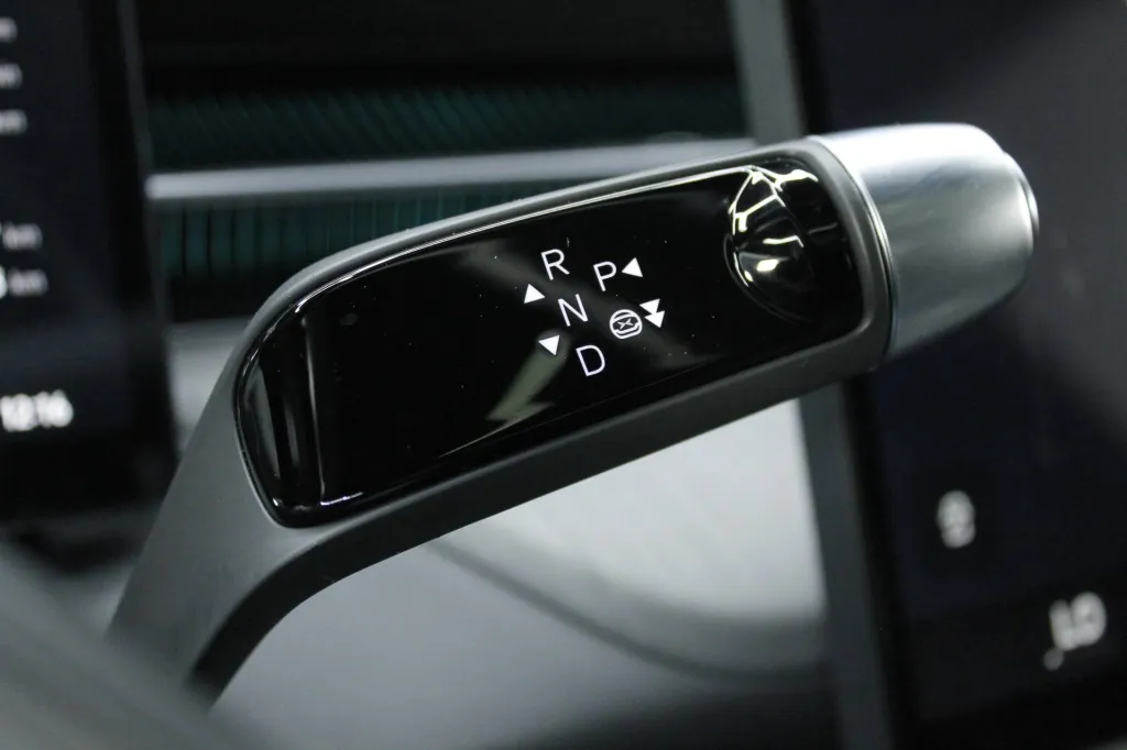 XPENG G6