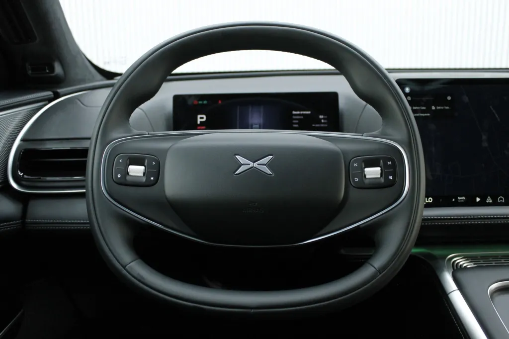 XPENG G9