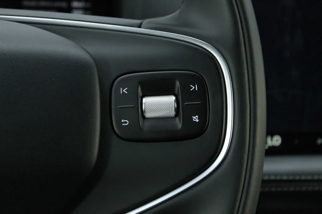 XPENG G9