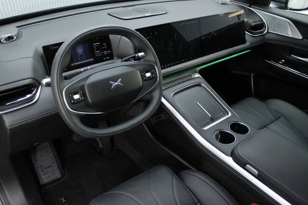 XPENG G9