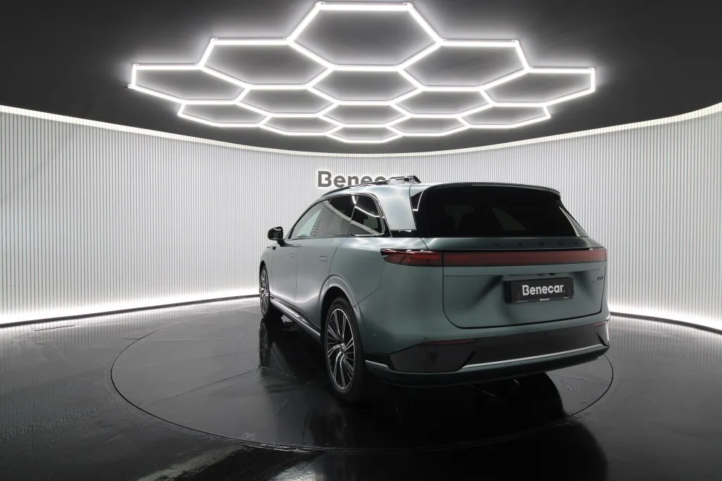 XPENG G9