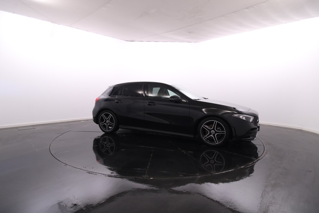 Mercedes-Benz Classe A - 180