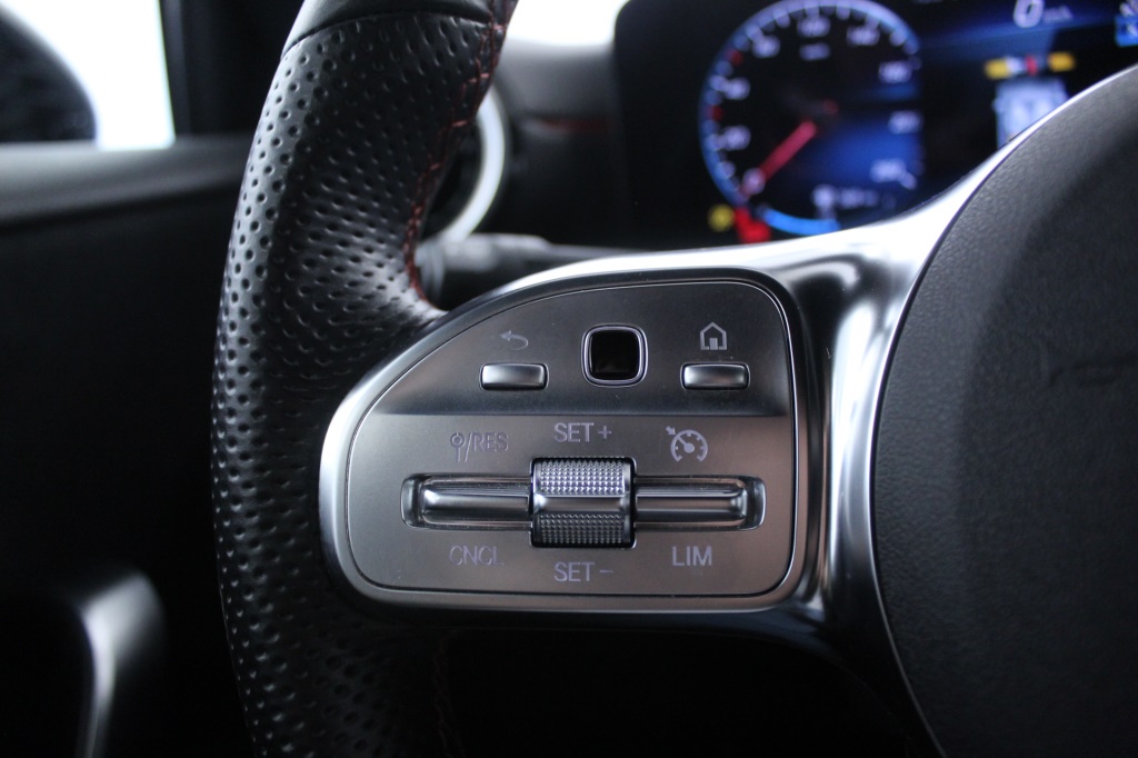 Mercedes-Benz Classe A - 180