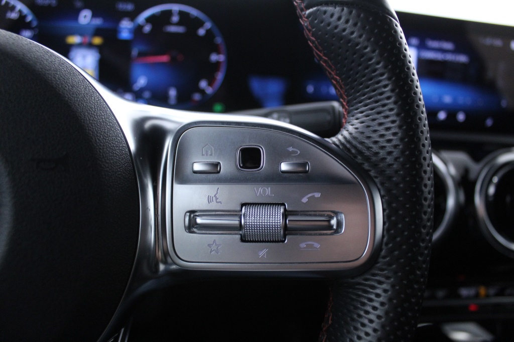 Mercedes-Benz Classe A - 180