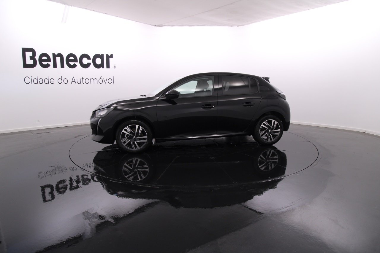 Peugeot 208 Gasoline 5 2023