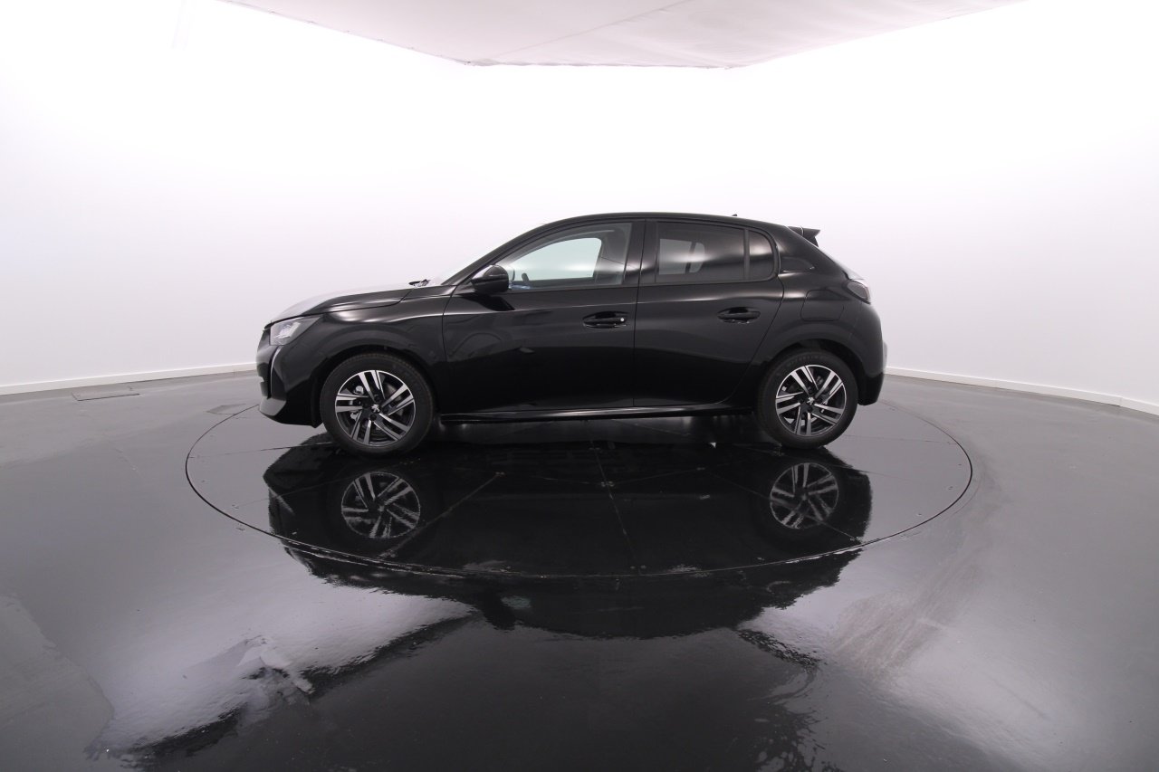 Peugeot 208 Gasoline 6 2023