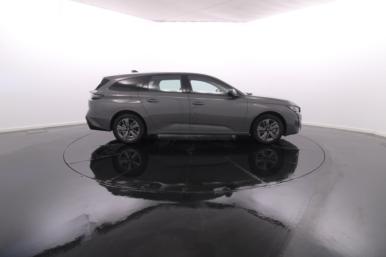 Peugeot 308 SW Diesel 11 2023