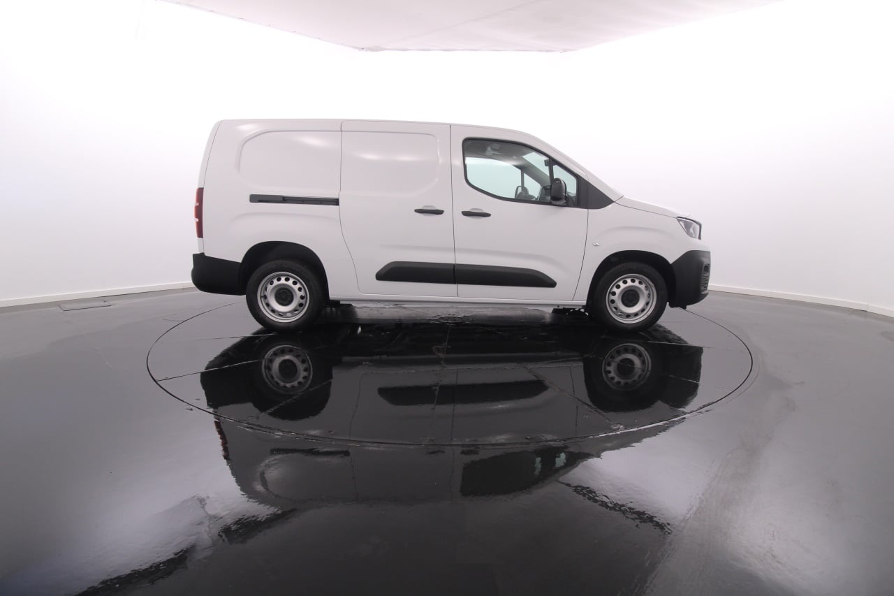 Peugeot Partner Diesel 11 2023