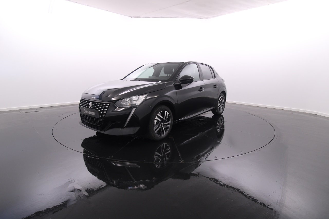 Peugeot 208 Diesel 7 2023