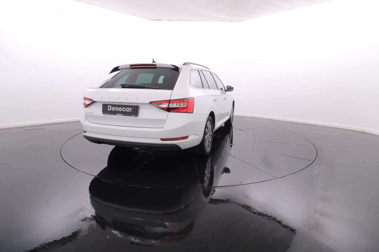 Skoda Superb Break Diesel 7 2023