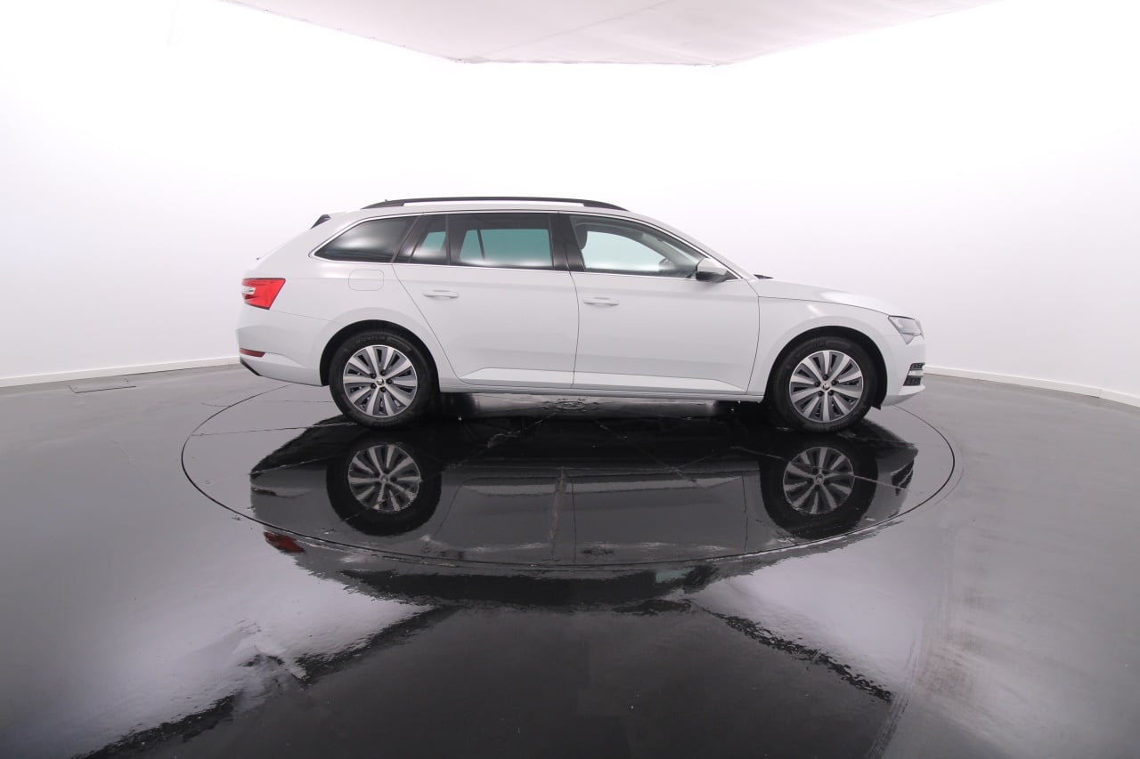 Skoda Superb Break Diesel 7 2023