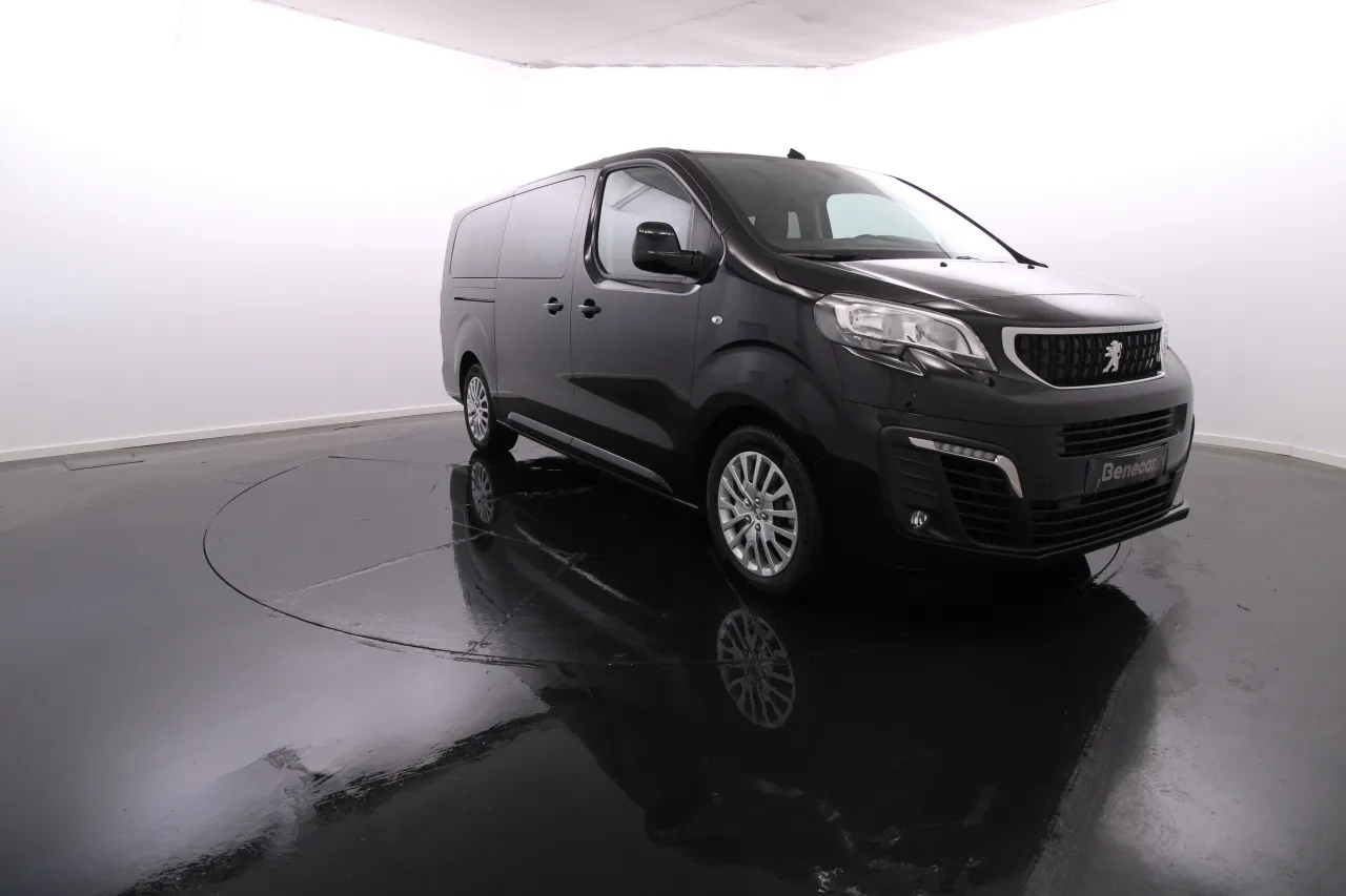 Peugeot e-Traveller Elétrico 3 2023