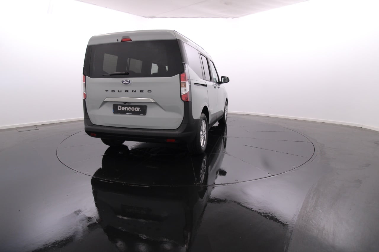 Ford Tourneo Courier Gasoline 4 2024