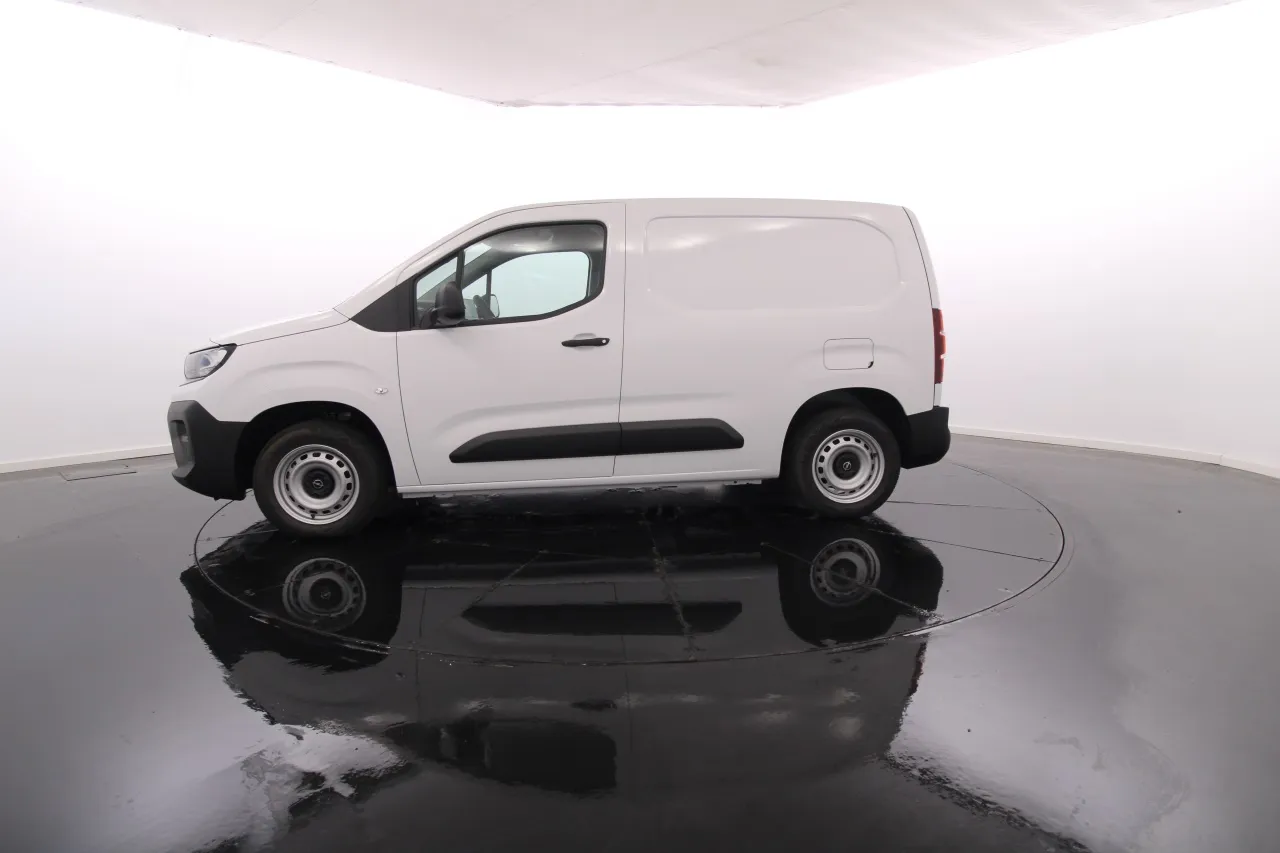 Opel Combo Diesel 6 2024