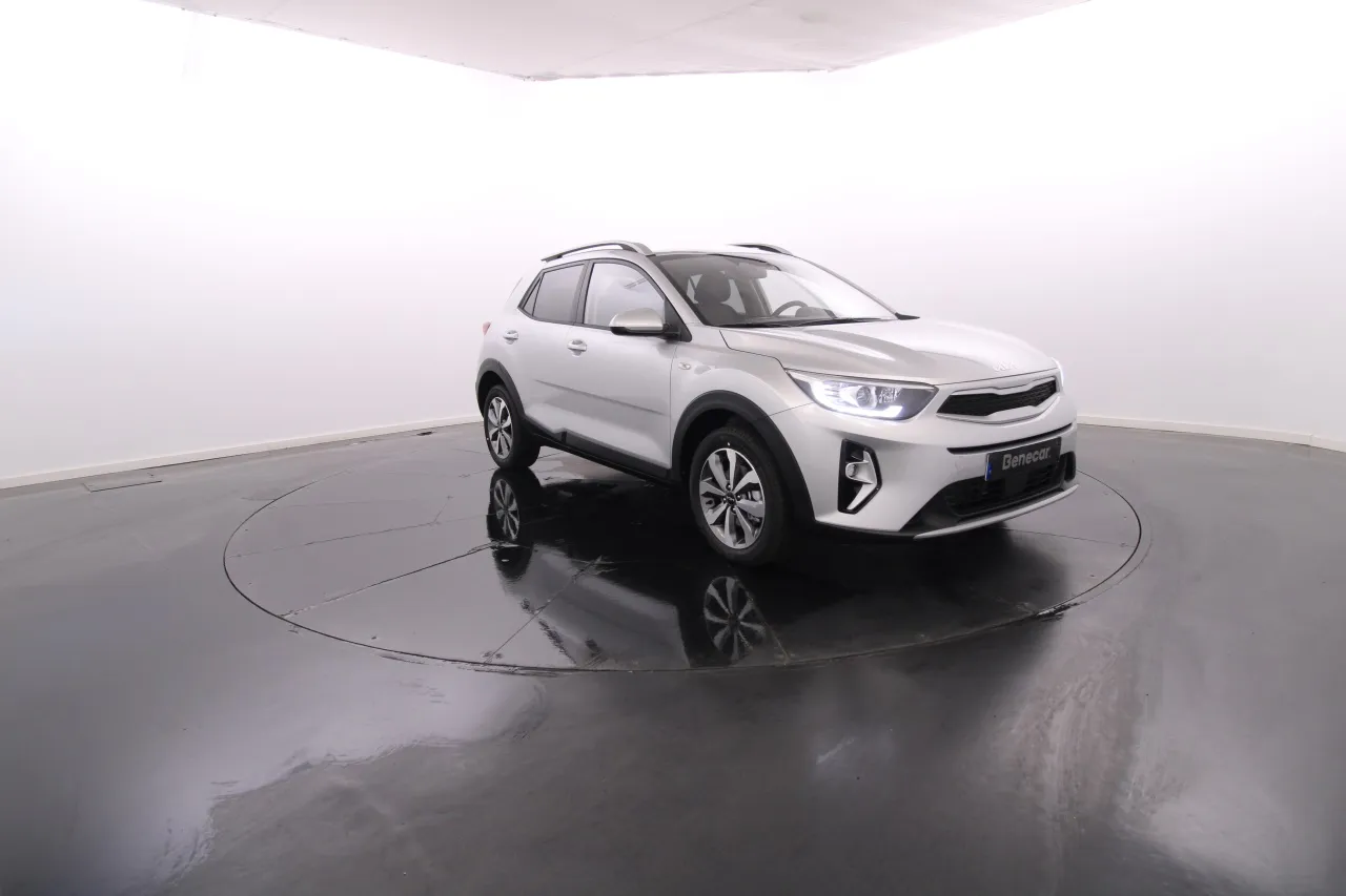 Kia Stonic Gasolina 7 2024