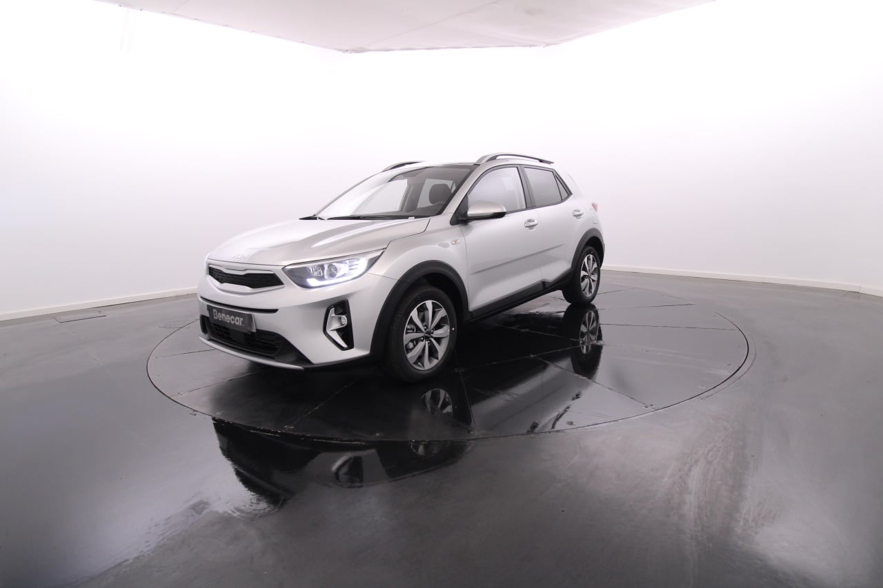 Kia Stonic Gasoline 7 2024