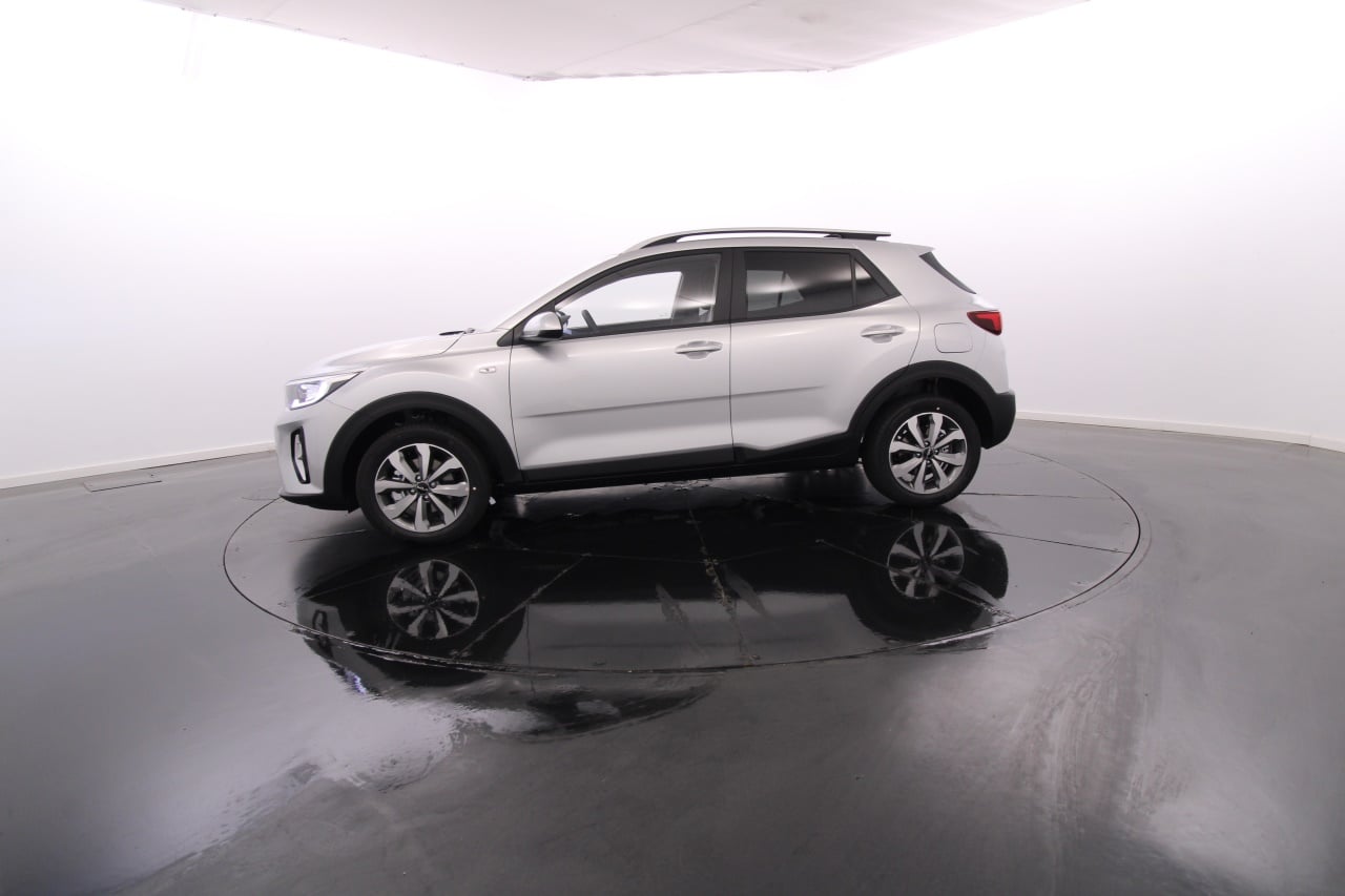 Kia Stonic Gasolina 7 2024