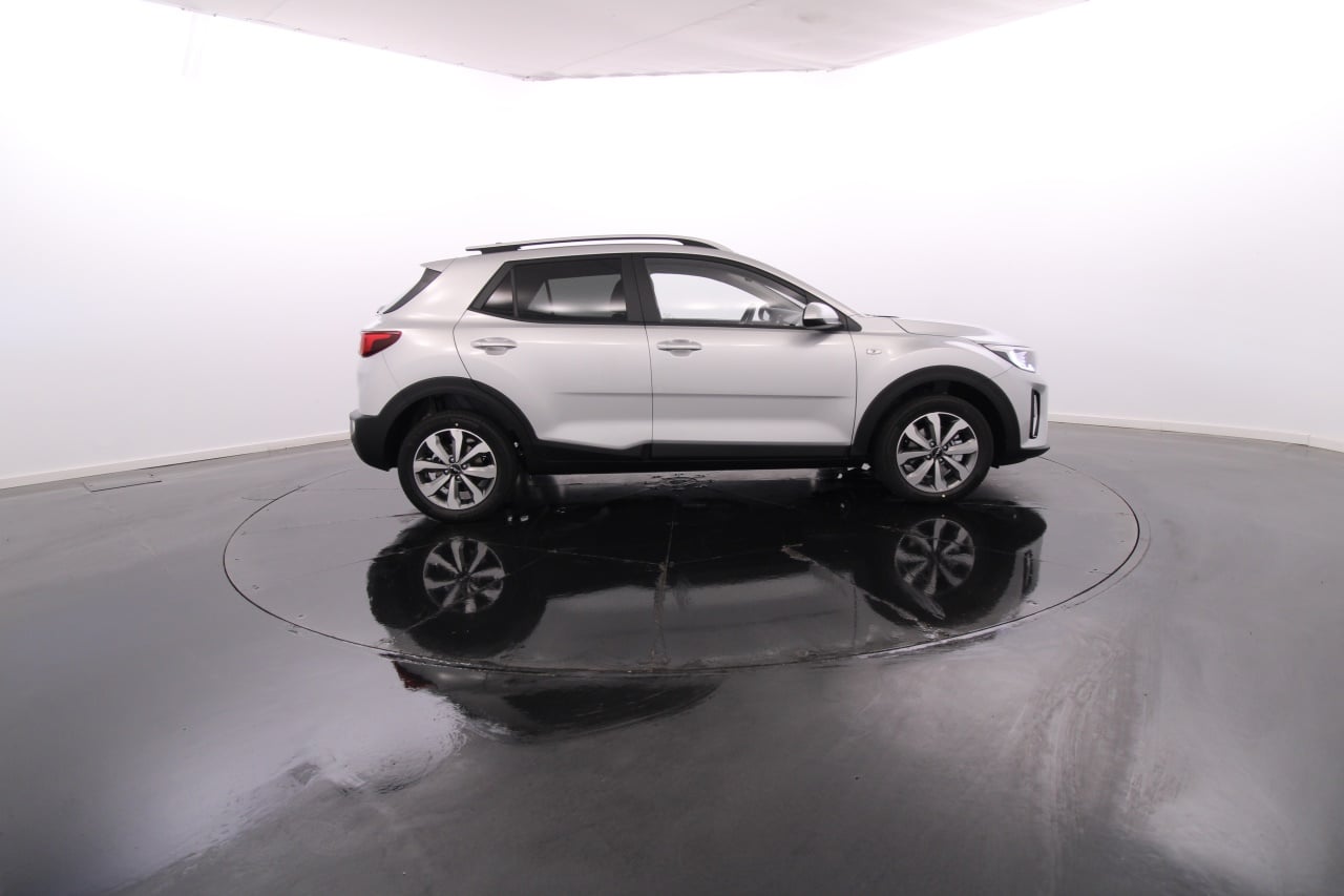 Kia Stonic Gasolina 7 2024