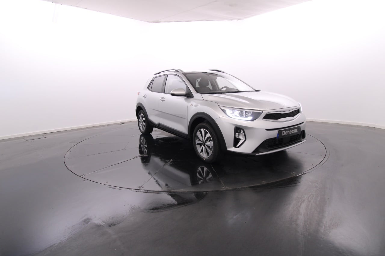 Kia Stonic Gasolina 7 2024
