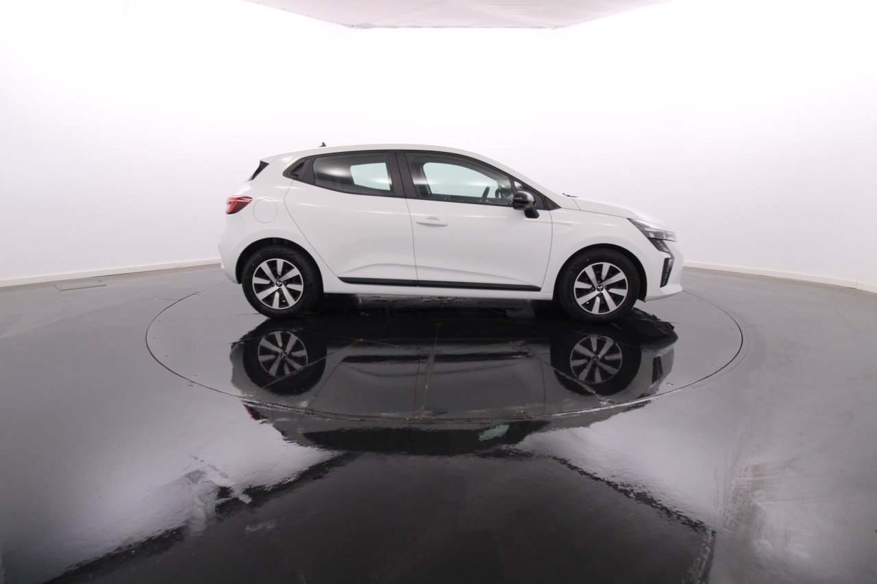 Mitsubishi Colt Gasoline 3 2024