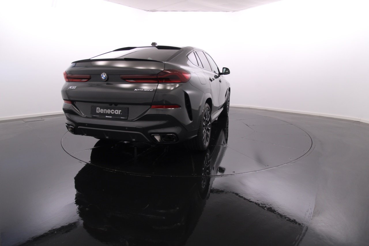 BMW X6 Híbrido Diesel 7 2024