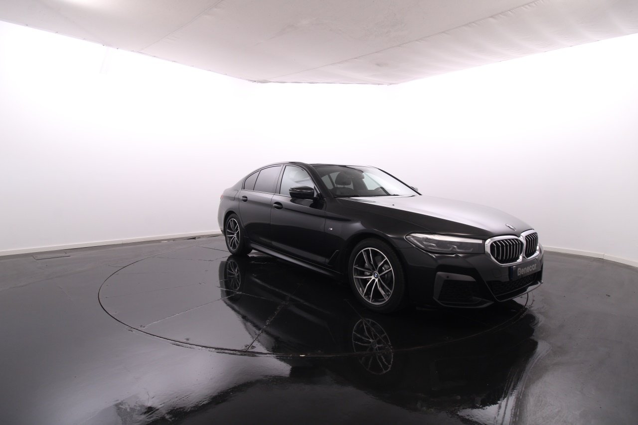 BMW Serie 5 - 520 Diesel Hybrid 4 2023