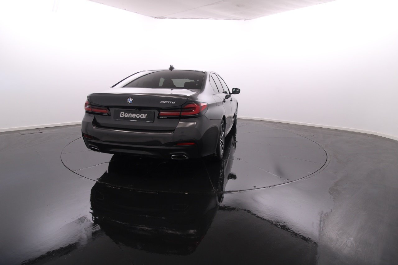 BMW Serie 5 - 520 Diesel Hybrid 4 2023