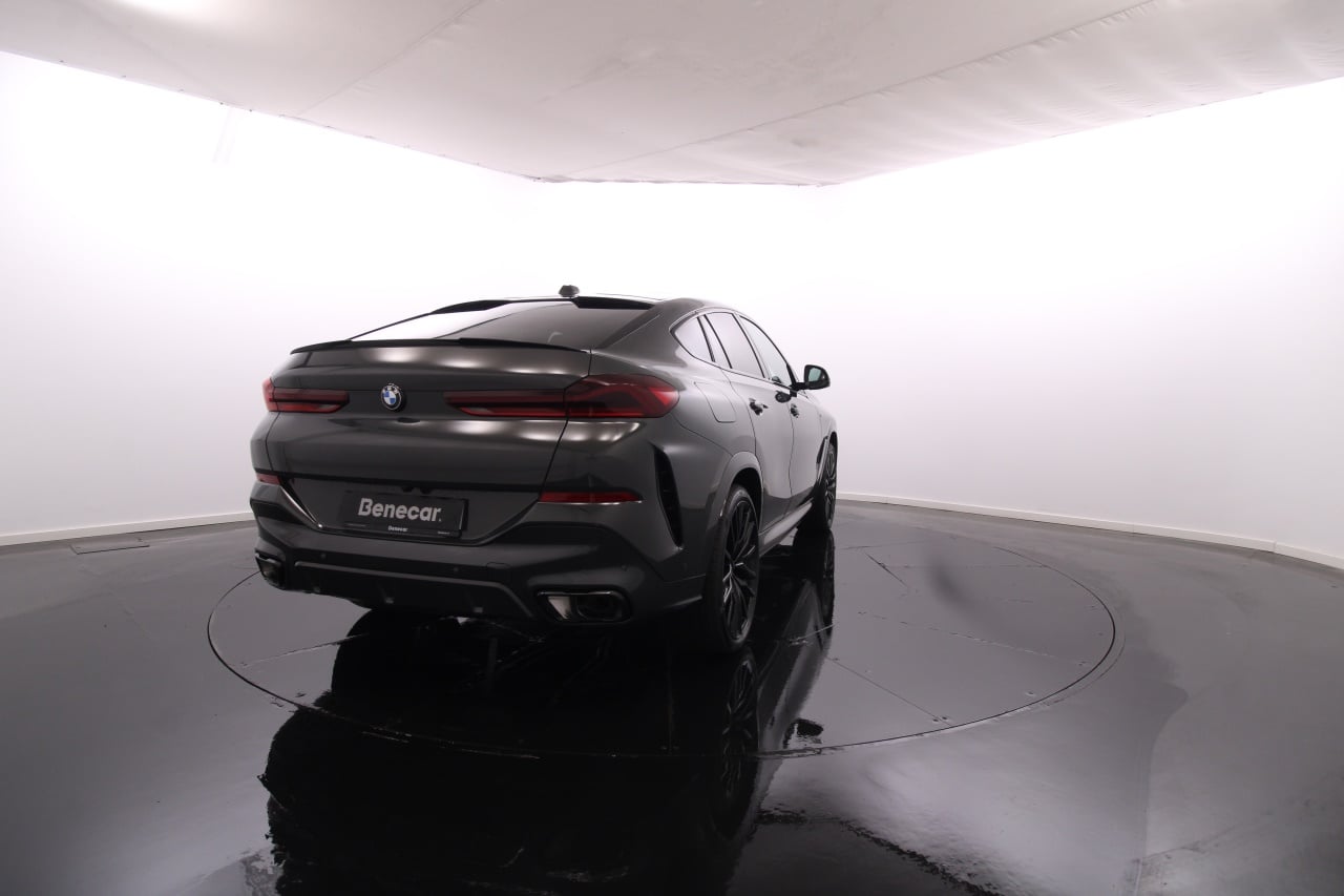 BMW X6 Híbrido Diesel 10 2024