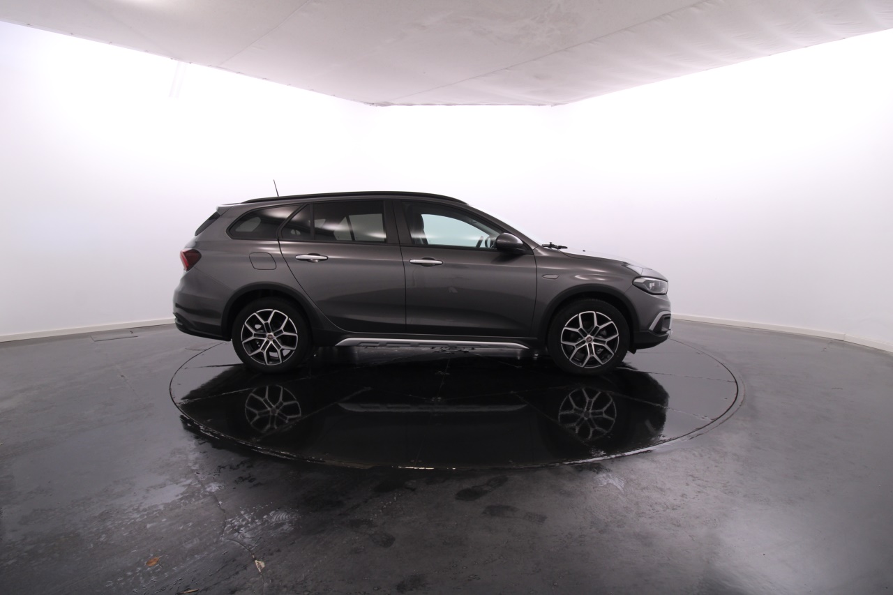 Fiat Tipo Station Wagon Cross Gasoline 6 2023