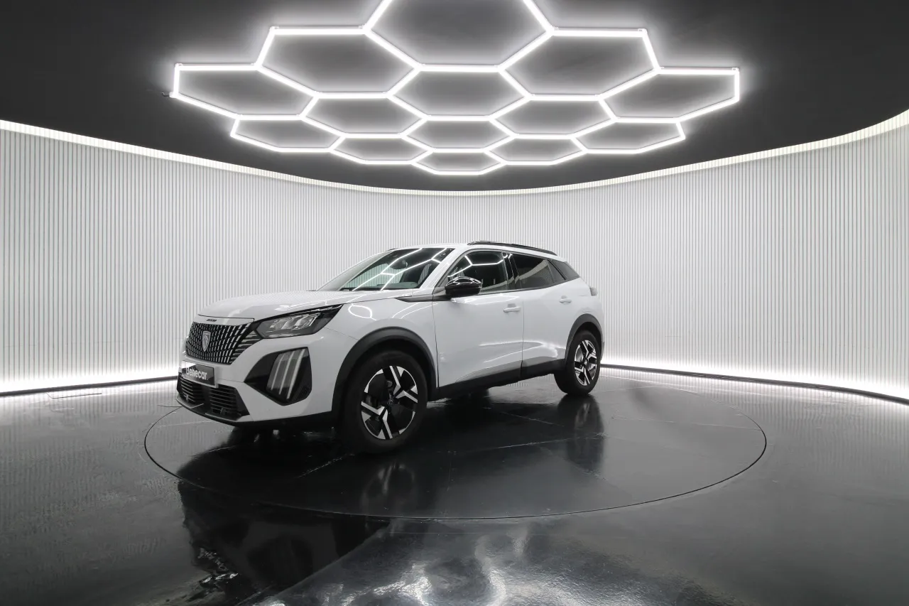 Peugeot 2008 Gasolina 2 2024
