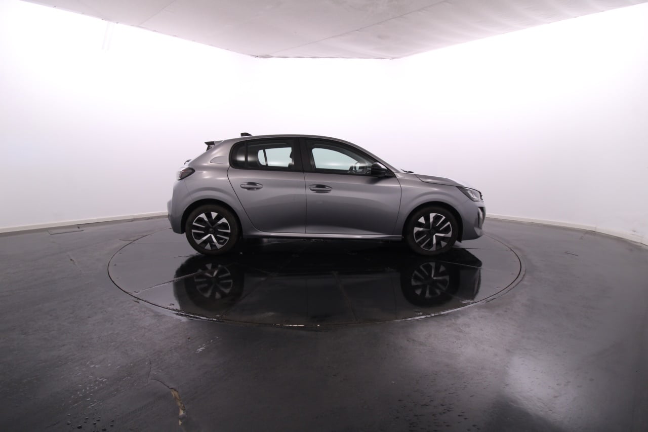 Peugeot 208 Gasoline 2 2024