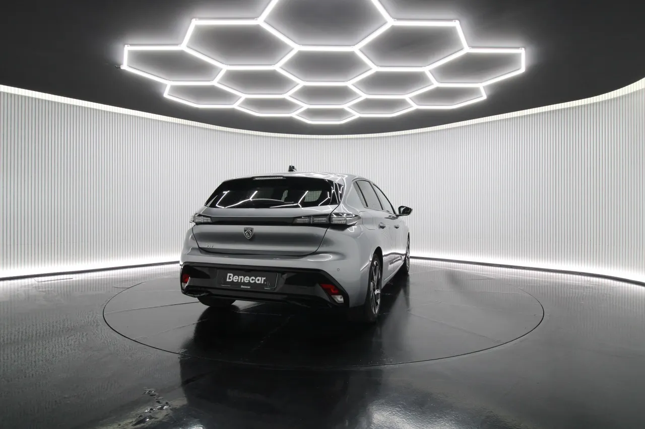 Peugeot 308 Gasoline 2 2024