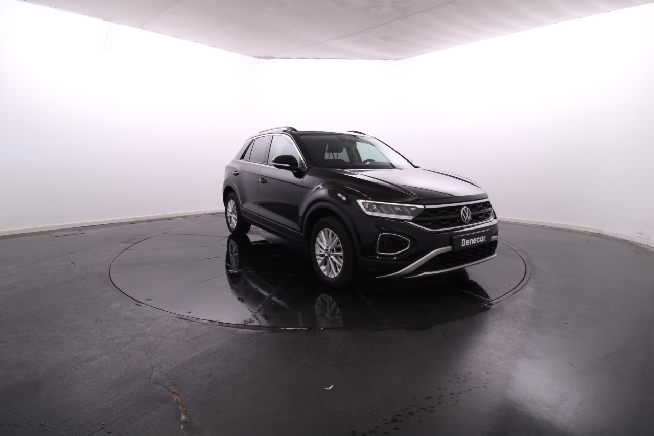 Volkswagen T-Roc Gasoline 3 2023