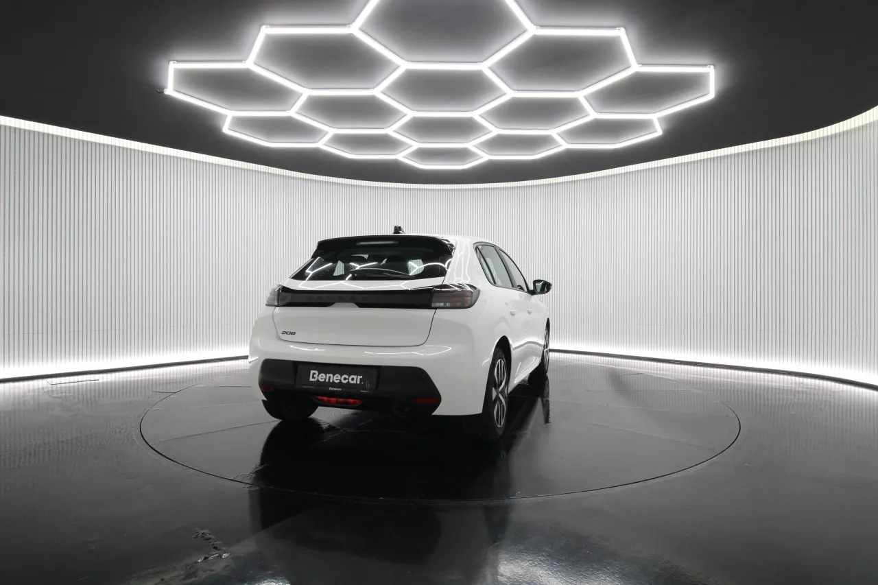 Peugeot 208 Gasolina 3 2024