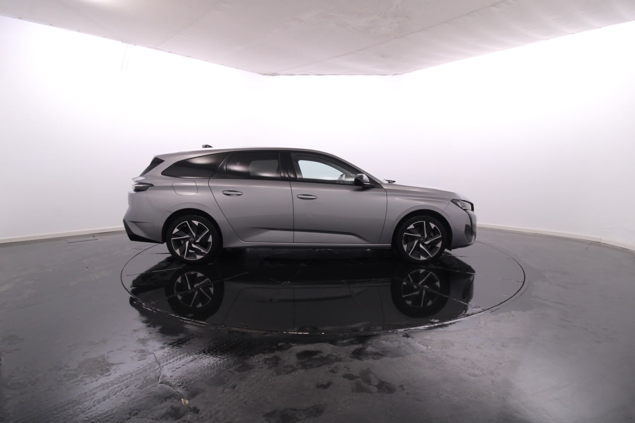 Peugeot 308 SW Gasoline 2 2024