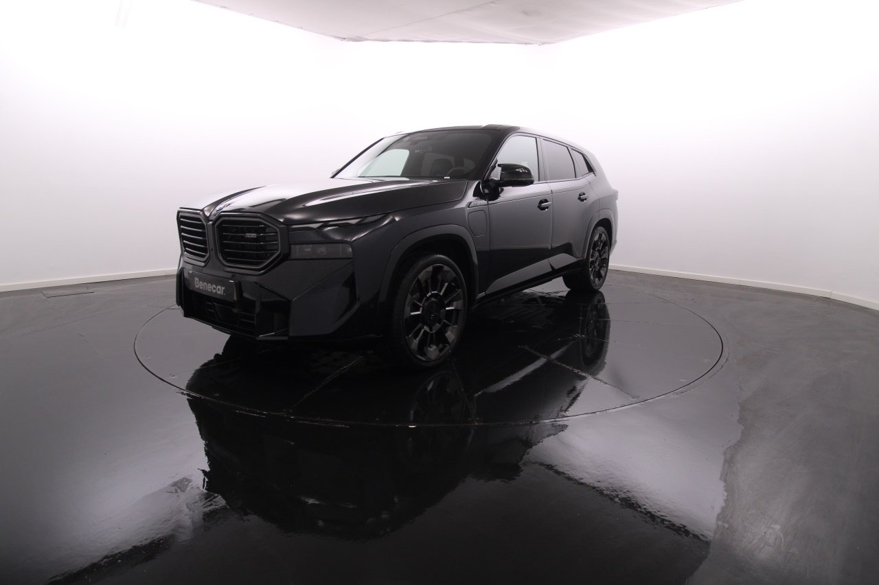 BMW XM Electric Gasoline 1 2025