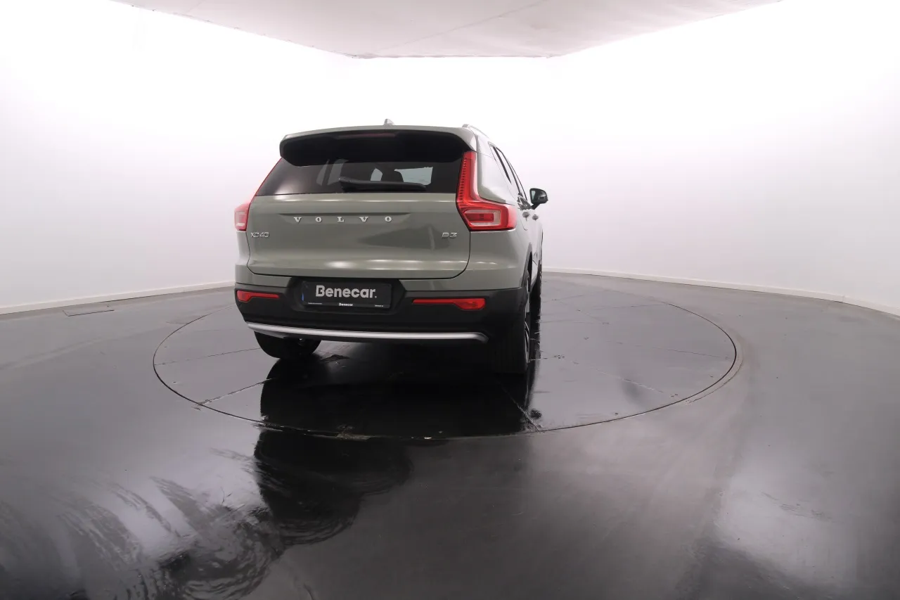 Volvo XC40 Híbrido Gasolina 3 2025