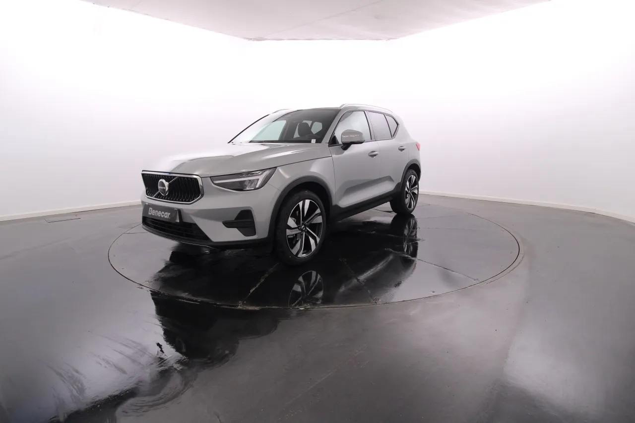 Volvo XC40 Híbrido Gasolina 4 2025