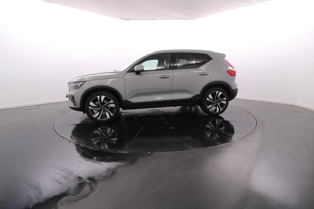 Volvo XC40 Híbrido Gasolina 4 2025