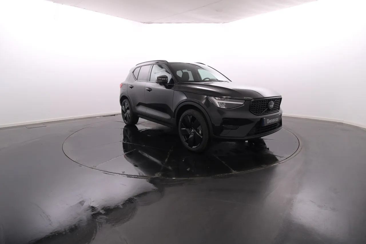 Volvo XC40 Híbrido Gasolina 3 2025