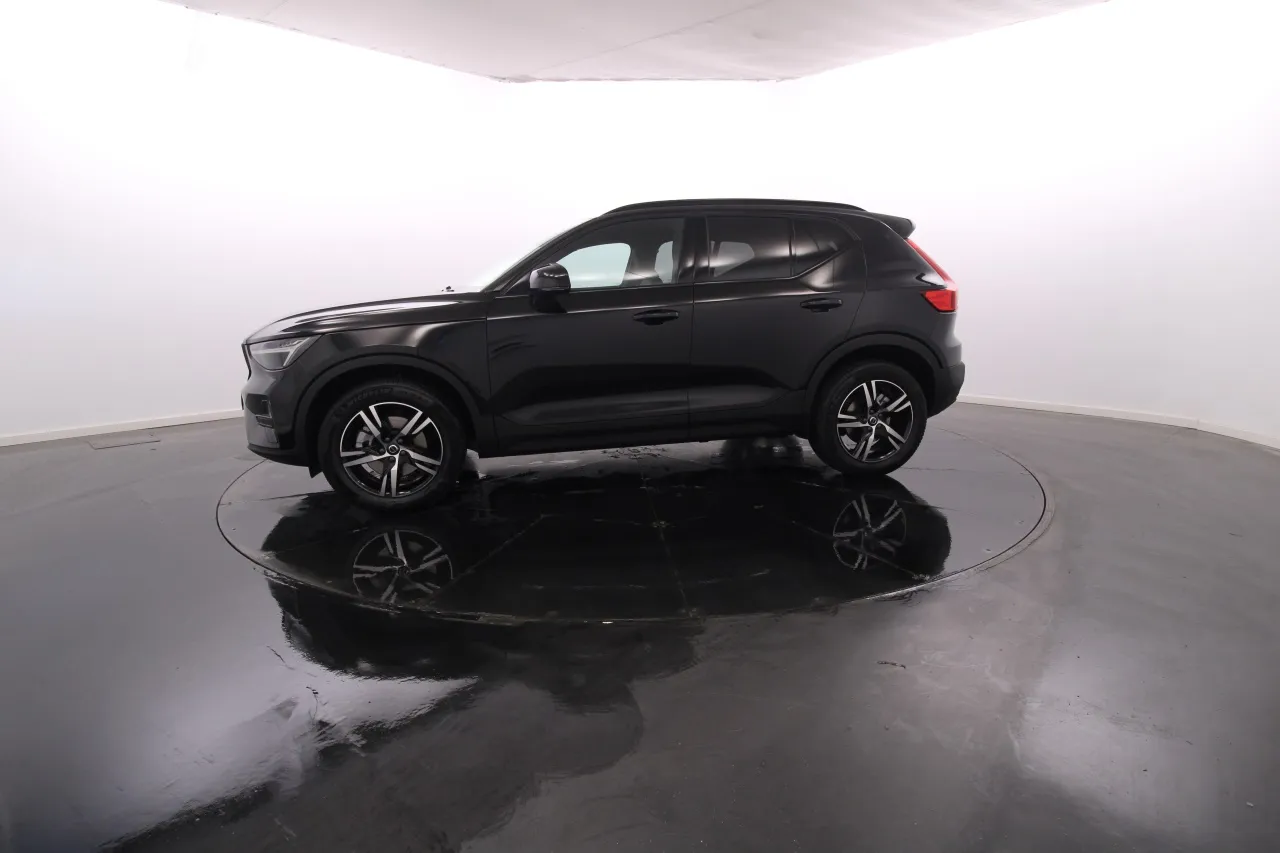 Volvo XC40 Híbrido Gasolina 4 2025