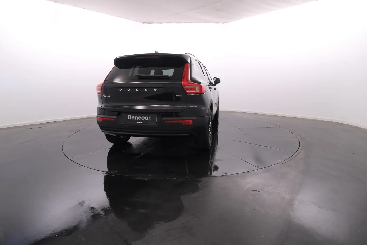 Volvo XC40 Híbrido Gasolina 4 2025