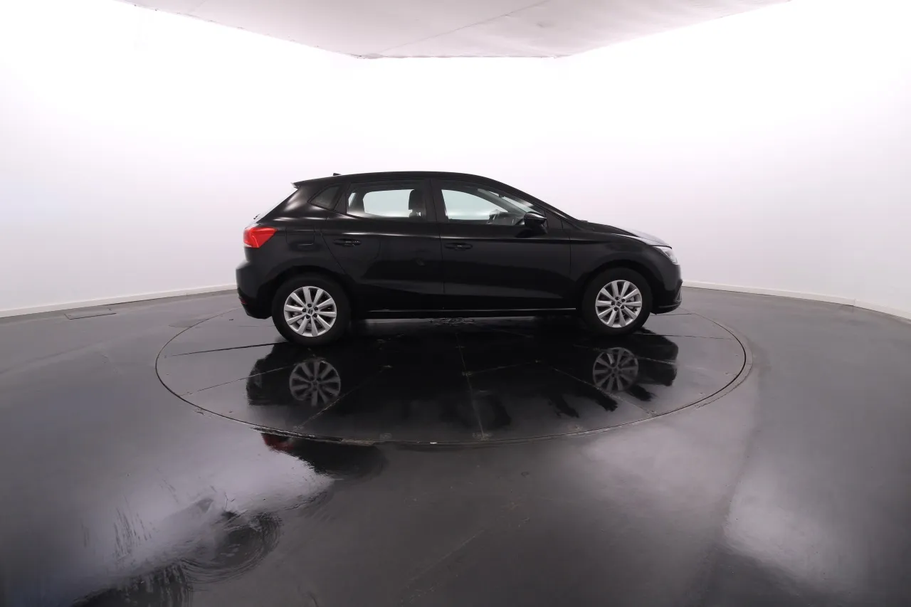 Seat Ibiza Gasoline 3 2024